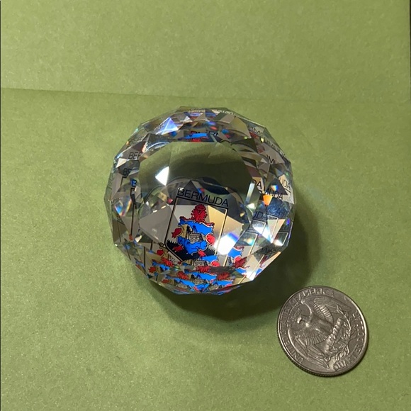 Bermuda Memories  Crystal - Picture 3 of 3